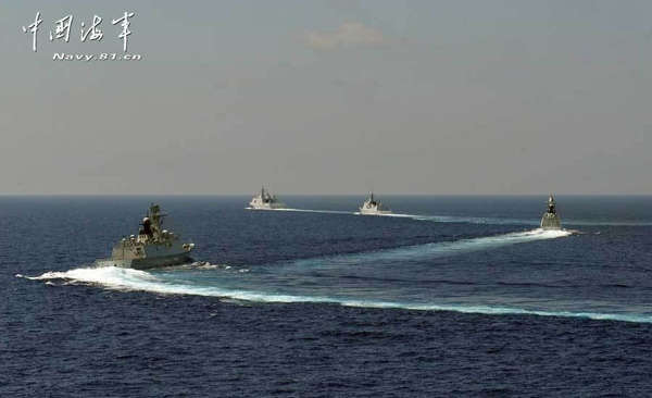 資料圖：中國海軍在曾母暗沙。