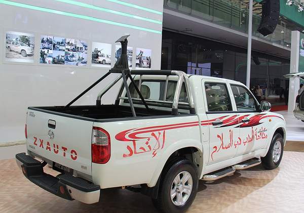 國(guó)產(chǎn)品牌推出利比亞皮卡戰(zhàn)車。