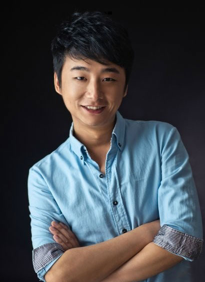 河南人民廣播電臺(tái)、搜狐體育首席特邀足球評(píng)論員