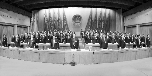 　1月20日下午，省十二屆人大三次會議閉幕　河南日報記者 郭宇/攝