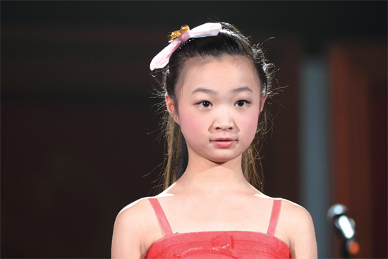 《開口就唱》新年歌會，百姓歌手唱享幸福