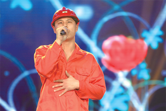 《開口就唱》新年歌會，百姓歌手唱享幸福