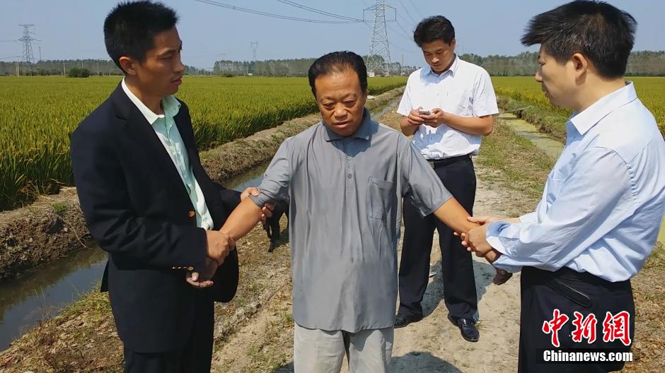 揚(yáng)州殺害7歲女童嫌犯被抓 舉報(bào)人為嫌犯父親 揚(yáng)州殺害7歲女童嫌犯被抓 舉報(bào)人為嫌犯父親