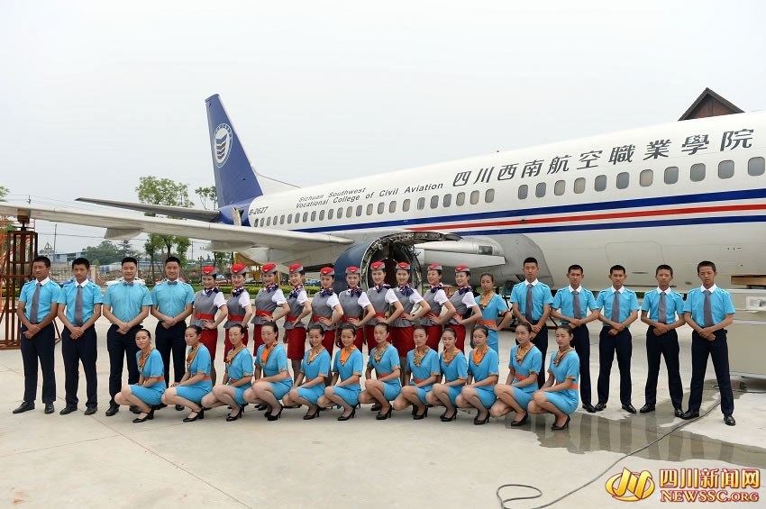 四川高?，F(xiàn)20對雙胞胎 均是準(zhǔn)空少空姐