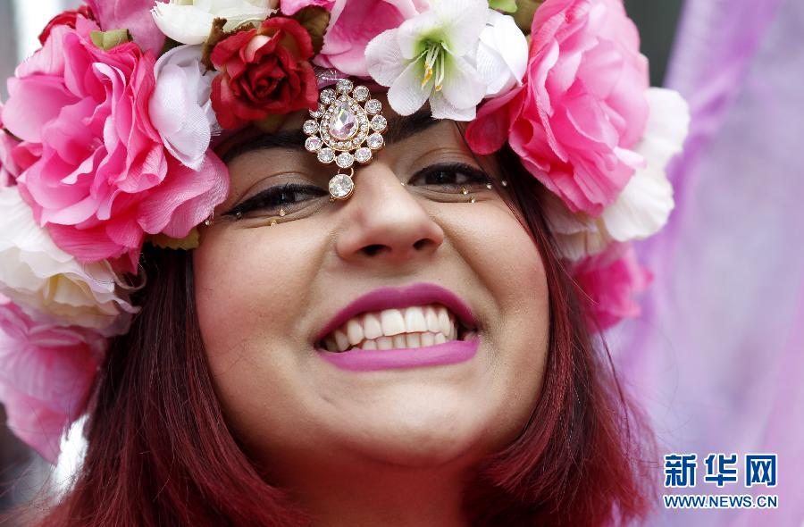 2015諾丁山狂歡節(jié)在倫敦舉行兒童日游行