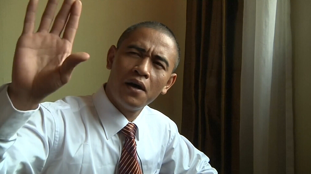 中國版“奧巴馬”走紅 模仿惟妙惟肖