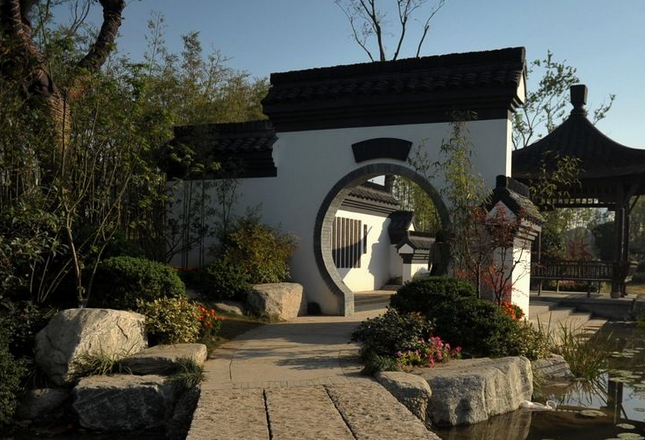 鄭州綠博園舉辦“星橋鵲架、感動七夕”活動